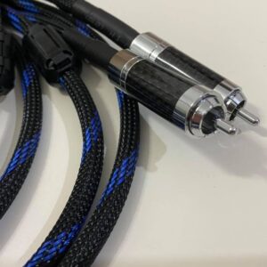 מטר 1.5 כבל RCA מקצועי של חברת  rs-hi end audio solutions 